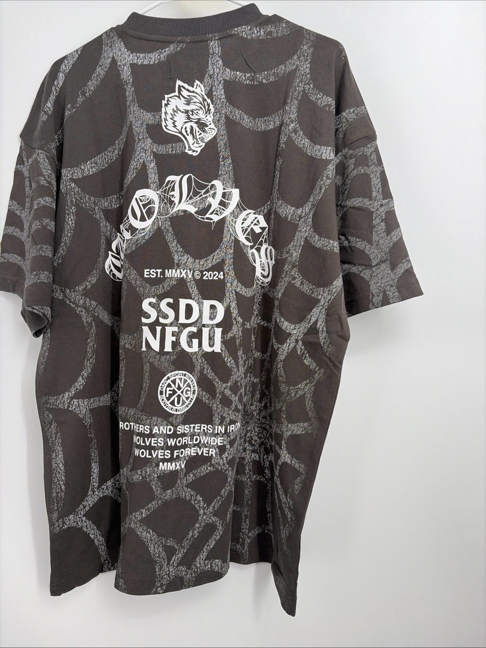 Darc Sport Symbiote Web Premium Oversized sz L Tee Black Wolf Grey AOP 1329/2000